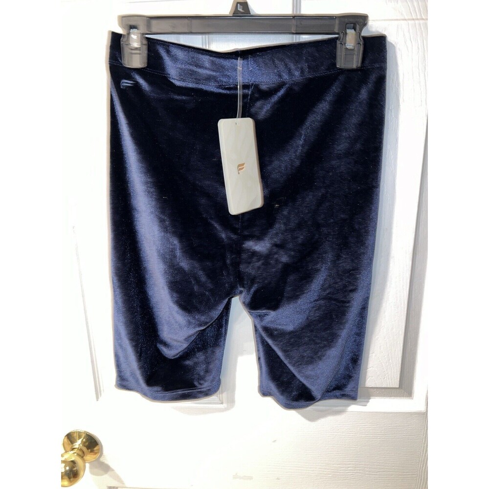 Fabletics Bike Shorts Womens Large Velour High Waisted Workout Athletic Cute New - Picture 6 of 9